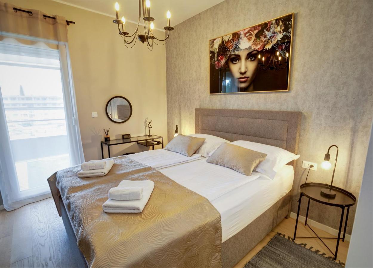 Luxury Apartment 4Seasons With Garage สปลิท ภายนอก รูปภาพ